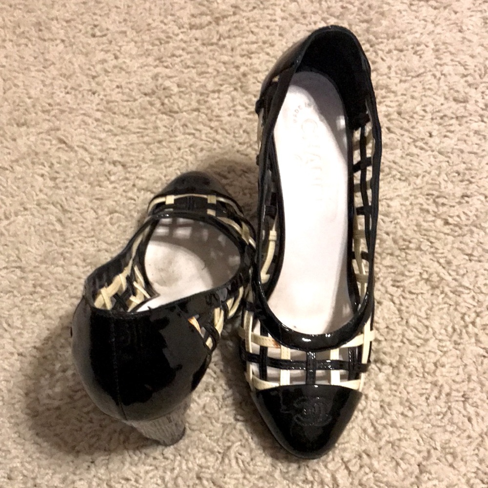 🖤Chanel CC Pumps